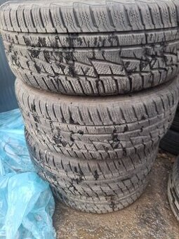 ZIMNÍ PNEU 215/55/16 4ks Matador