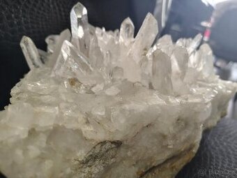 Křišťál velký kus