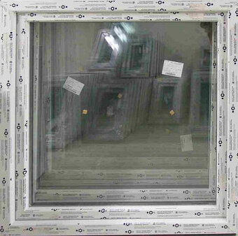 Prodám bílá okna nová 90 v 90, záruka