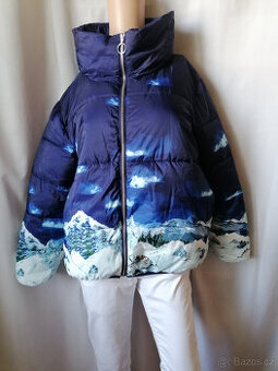 Dámská zimní bunda s motivem zasněžené krajiny