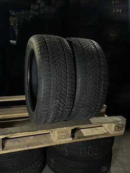 Zimní pneu 255/45 R19 104V Dunlop 6-6,5mm