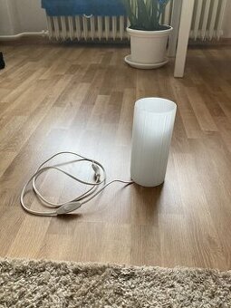 Stolní lampa bílá