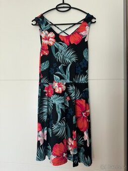 Dámské letní šaty, velikost XL