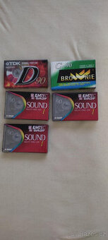 magnetofonové kazety