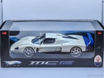 Maserati MC12 1:18 HotWheels ELITE