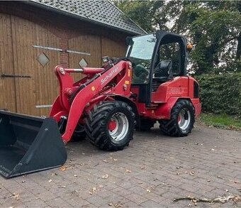 Schaffer 4360Z – dvorní nakladač