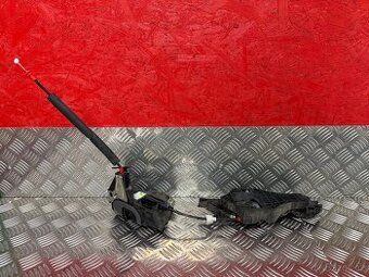 PRAVÝ ZADNÍ ZÁMEK DVEŘÍ LAND ROVER DISCOVERY GK72-24994-BD