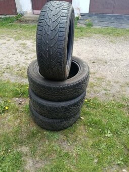 215/60/17