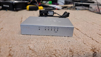 Zyxel ES-105A v3 – 5portový ethernet switch 10/100 Mb/s