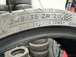 Letní pneu 245/35 R20 michelin