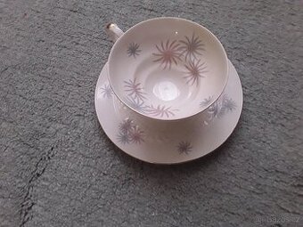 Hodnotný konvolut starož.porcelánu-skla