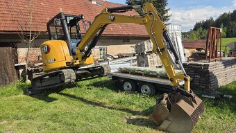 Prodám zánovní minirypadlo CAT 304e2 CR 4t - 1