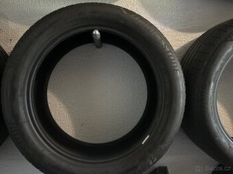 Prodám letní pneu 235/50 R19 BRIDGESTONE TURANZA