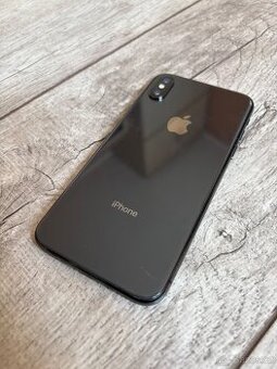 iPhone X 64GB - černý