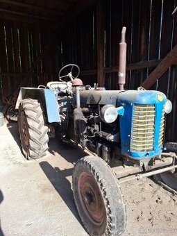 Traktor 25A