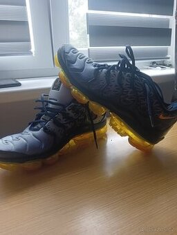 Nike VaporMax