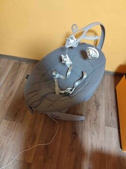 Elektrické houpátko pro miminko