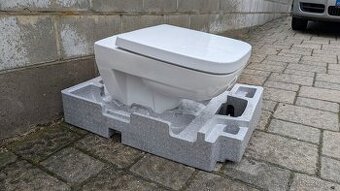 WC mísa se zadním vývodem, sedátko slow motion