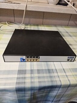 AudioCodes Mediant 800B - VoIP brána