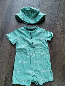 Letní set vel. 6-9m. zn. F@F