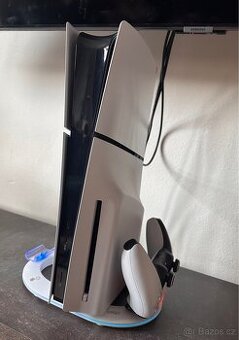PS5 Slim 1TB v záruce, kompletní balení
