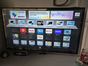 Smart LED televize Panasonic 107 cm