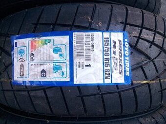 Semislick TOYO 195/50/15