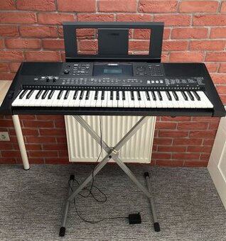 Klávesy Yamaha PSR-E463