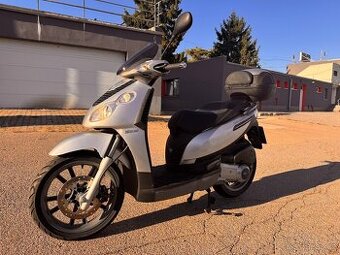 2008 PIAGGIO CARNABY 125 ES, naj. 5500 km, po servisu