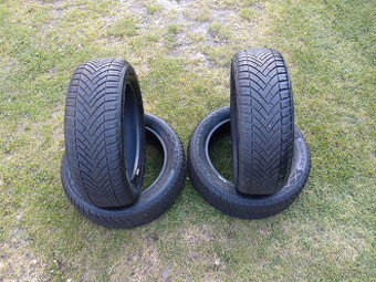 195/55 R16 vredestein wintrac