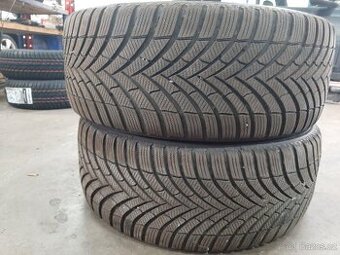 245/45/18 Semperit zimní