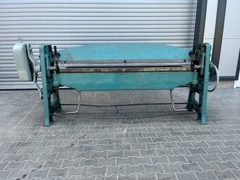 Ohýbačka plechů XK 2000/2A