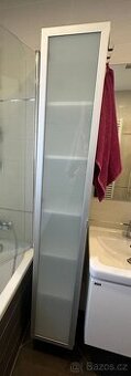 KOUPELNOVÁ SKŘÍŇ IKEA – bílá