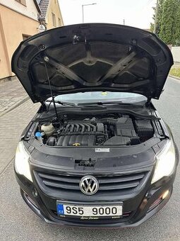 Volkswagen Passat CC 3,6i 220Kw