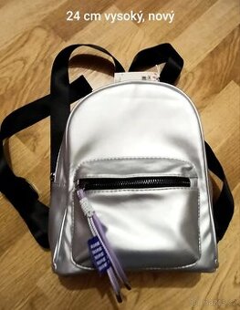 Batoh NOVÝ malý
