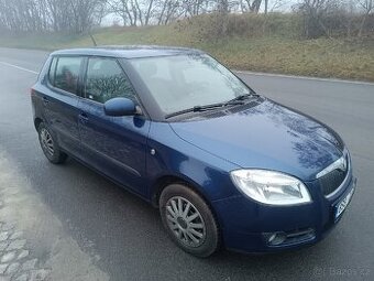 Škoda Fabia II 1, 4 16V, NOVÁ STK, závěs