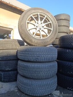 17" Toyota Rav4 zimni 225/65 R17 Barum TPMS