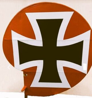 Prodám dekorační směrovku Fokkeru Dr.I Rudého barona WWI