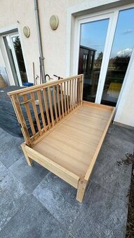 Prodám dvě dřevěné postele 90 x 200cm