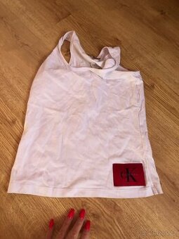 Triko Calvin klein uzasne