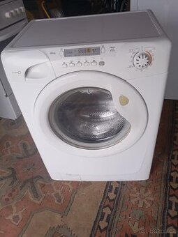 Pračka Candy GrandO 6 kg / 1200 ot. funkční