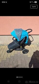 Kočárek britax