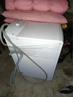 pračka Whirlpool s horním plněním: 5.5 kg. - AWE 7519