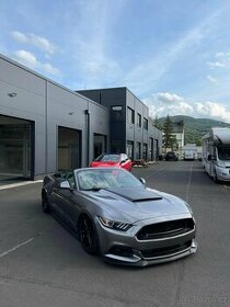 Ford Mustang GT 5.0 Convertible - 1