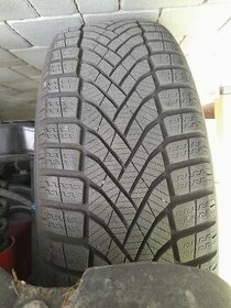 215/65 R17