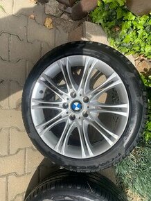 BMW Style 135 R18 s Pirelli 225/40 (2ks) a 45 (2ks) letní