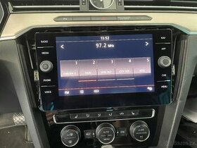 VW Display 8" pro navigace Discover a Radio Composit.