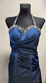 modré plesové šaty s kamínky S