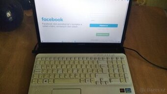 FUNKČNÍ NOTEBOOK SONY.