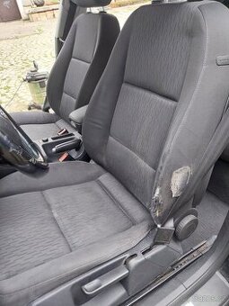 Sedačky A4 b7 avant